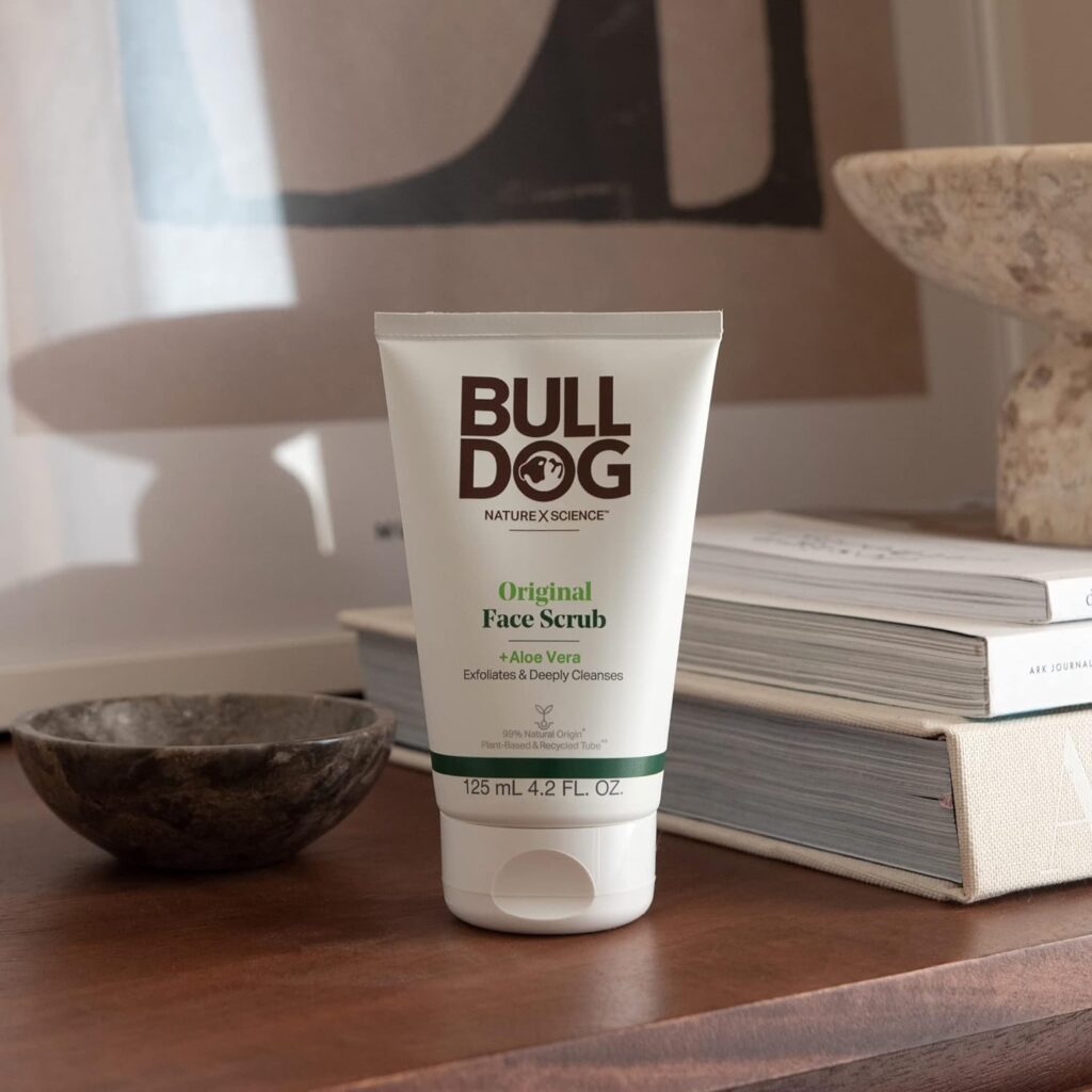 Bulldog Men's Skincare Original Full Face Kit with Moisturizer, Face Wash & Face Scrub Bulldog Men's Skincare Original Full Face Kit with Moisturizer, Face Wash & Face Scrub